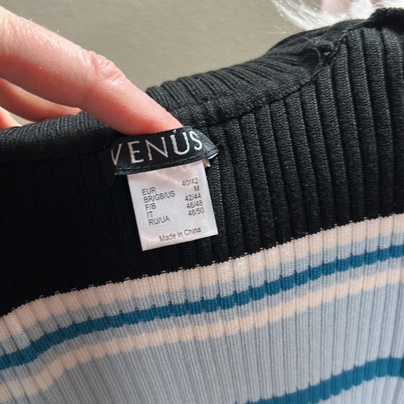 🆕 Perfect Mint Condition. Venus Fitted Striped Turtleneck Never worn. Sz Med - Picture 4 of 5